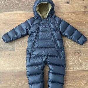 Patagonia Infant Hi-Loft Down Sweater Bunting (12m-18m) - Like New!